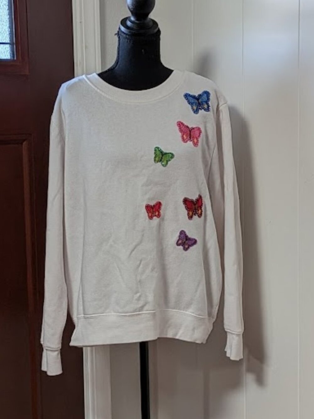 "The Sweatshirt Project" Women's Butterfly Crewneck Sweatshirt Size Large